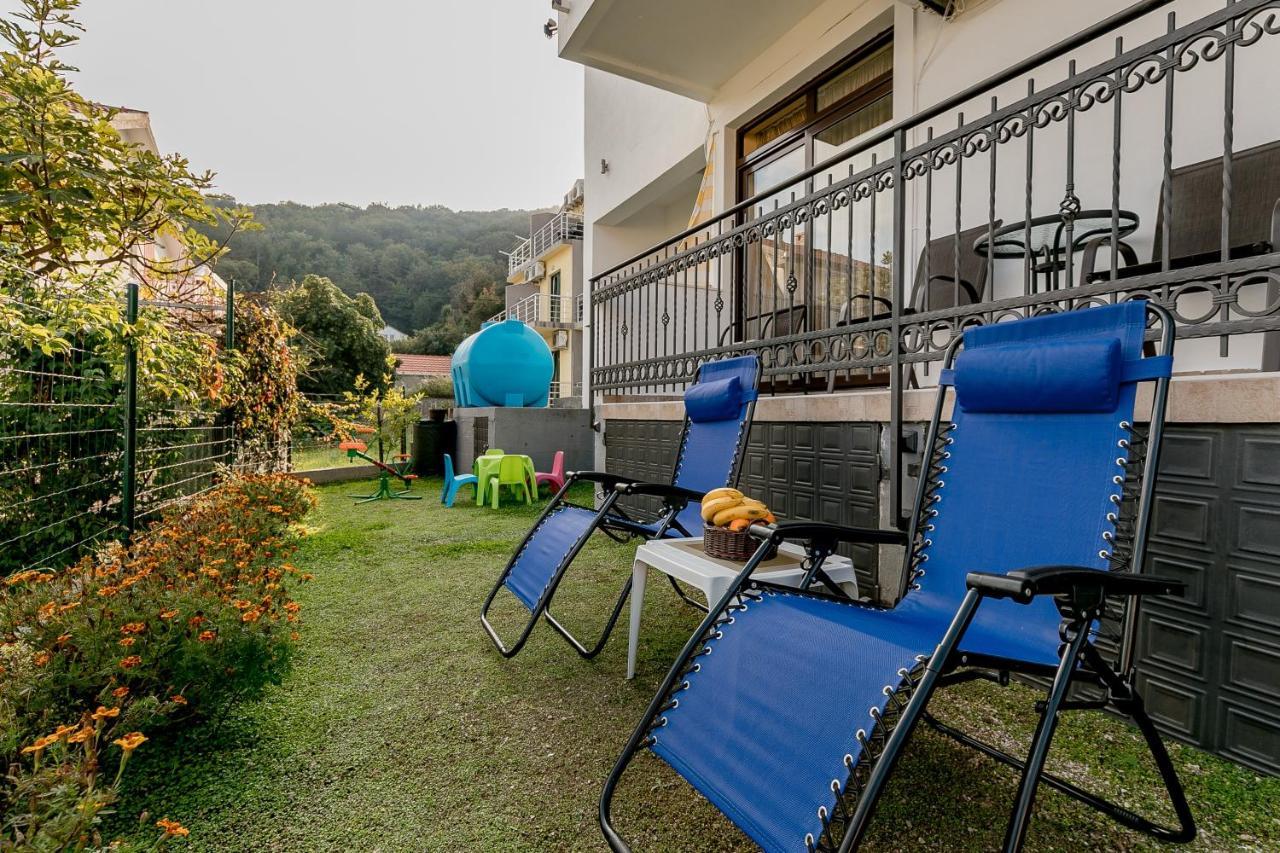 Apartments Gudelj Kamenari Exterior foto