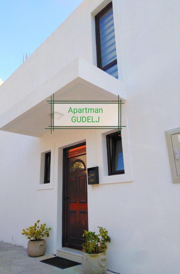 Apartments Gudelj Kamenari Exterior foto